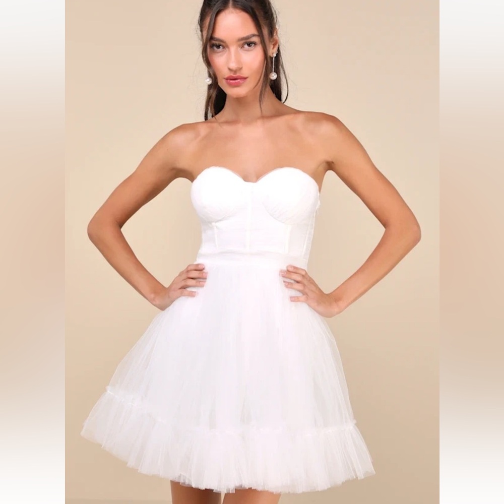 NWT Lulus Lovely Flirtation White Tulle Strapless Bustier Mini Dress Size Small